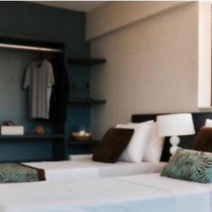 Habitación Estándar con 2 Camas Individuales